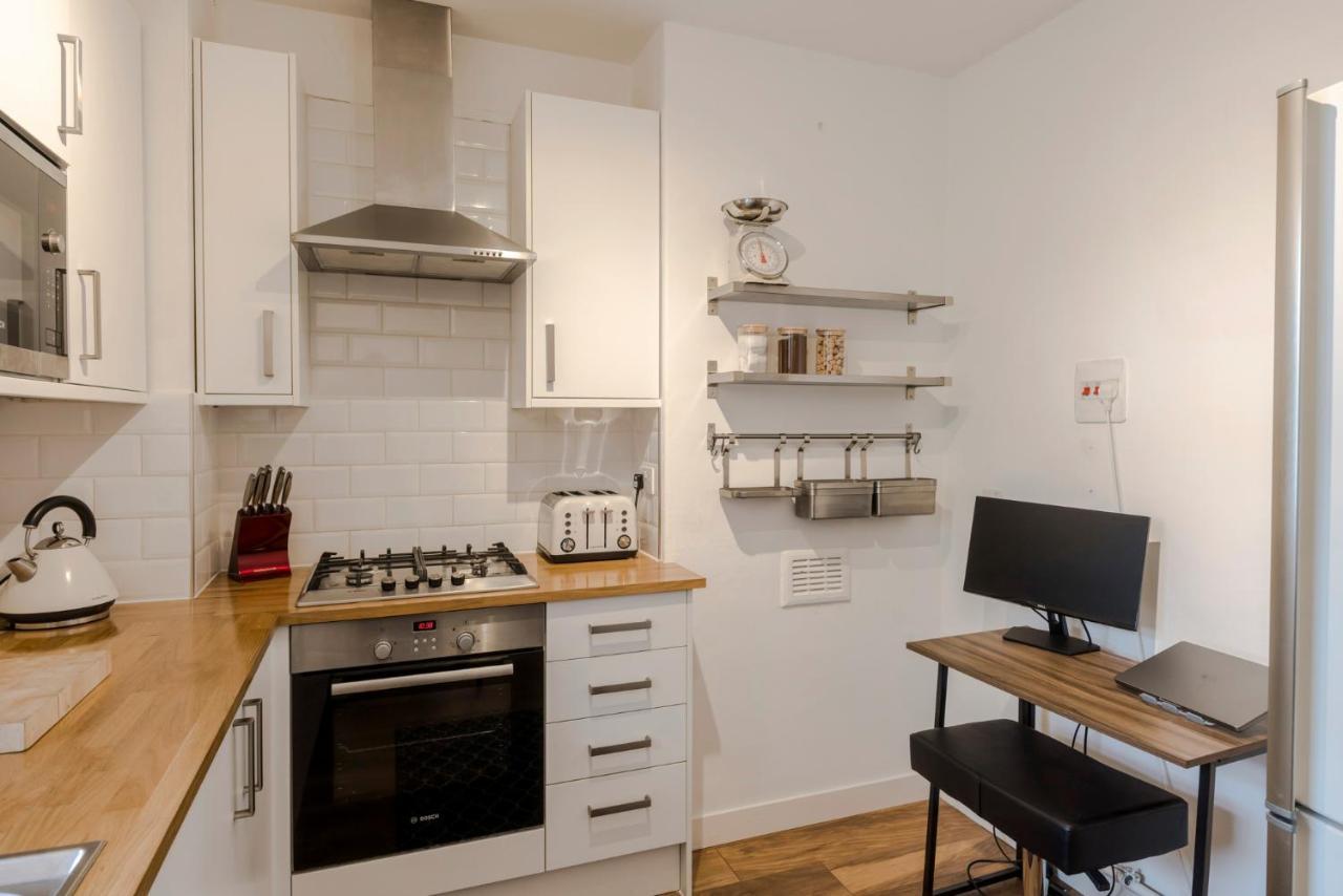 Central Euston One Bedroom Home Лондон Екстер'єр фото